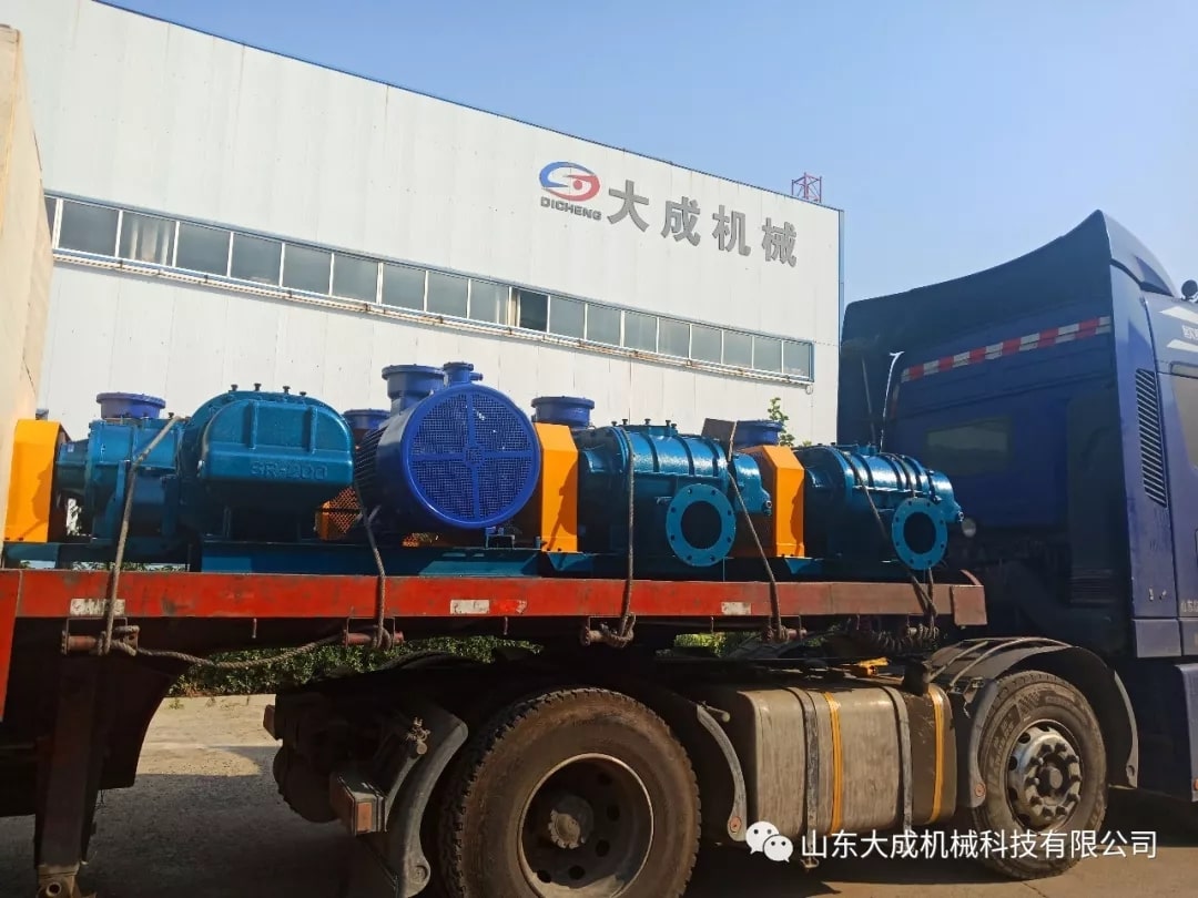 12 sets of Dacheng Roots blowers are located in the city center.