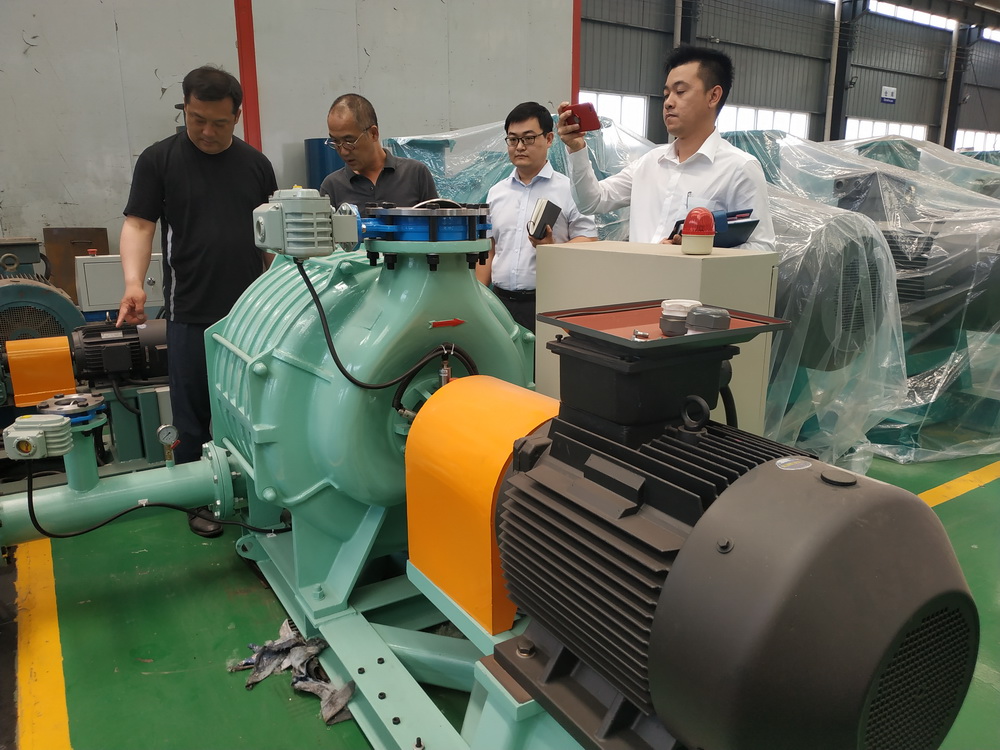 Thailand Customers Visit Dacheng Machinery Multi-stage Centrifugal blower