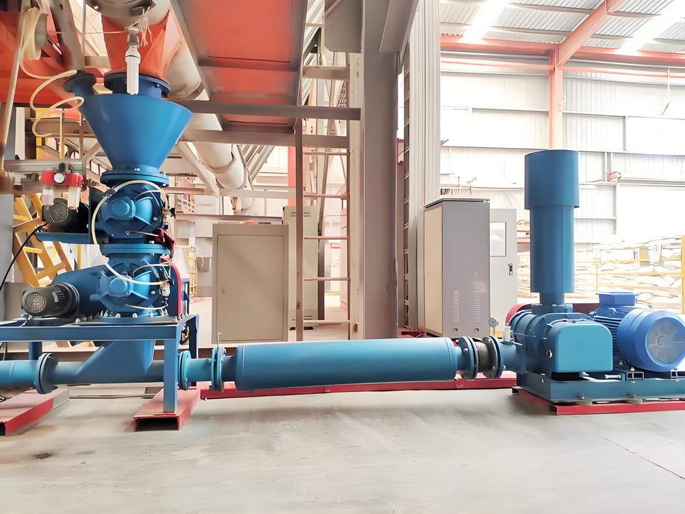 Advantages of Roots blower in pneumatic conveying