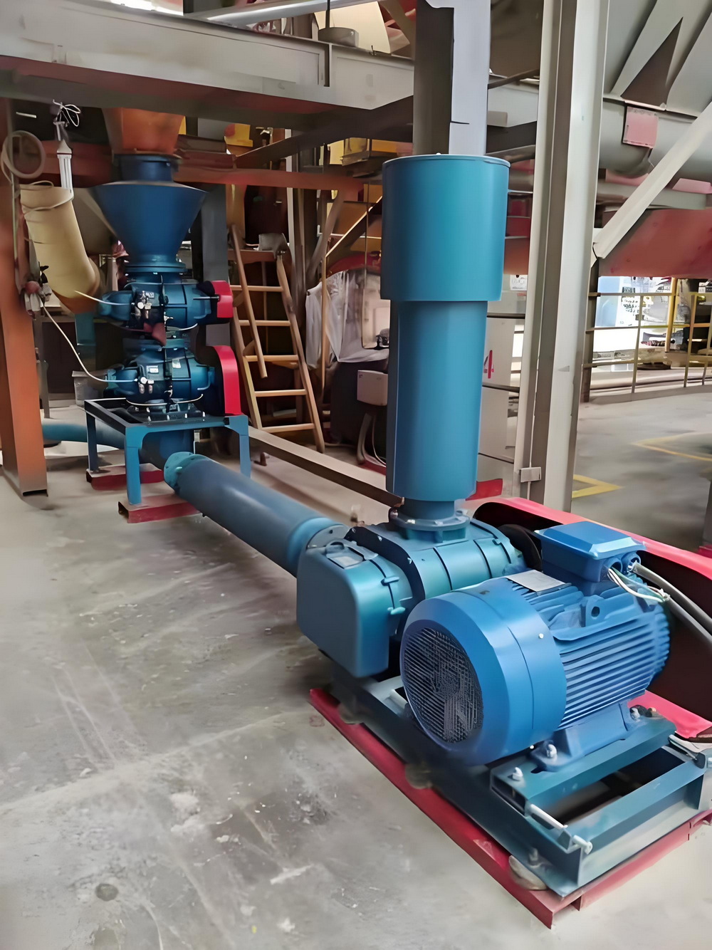 Advantages of Roots blower in pneumatic conveying